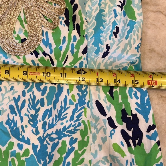 Lilly Pulitzer | Valli Shift Dress 100%‎ Cotton | Seashell Metallic | Size 6 - Picture 9 of 16